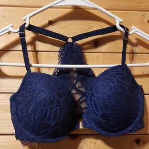 Victoria Secret Bra Size 32d NWT Luned Demi